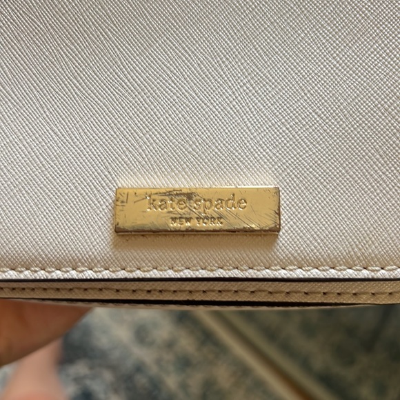 Kate Spade Crossbody purse - Picture 3 of 6